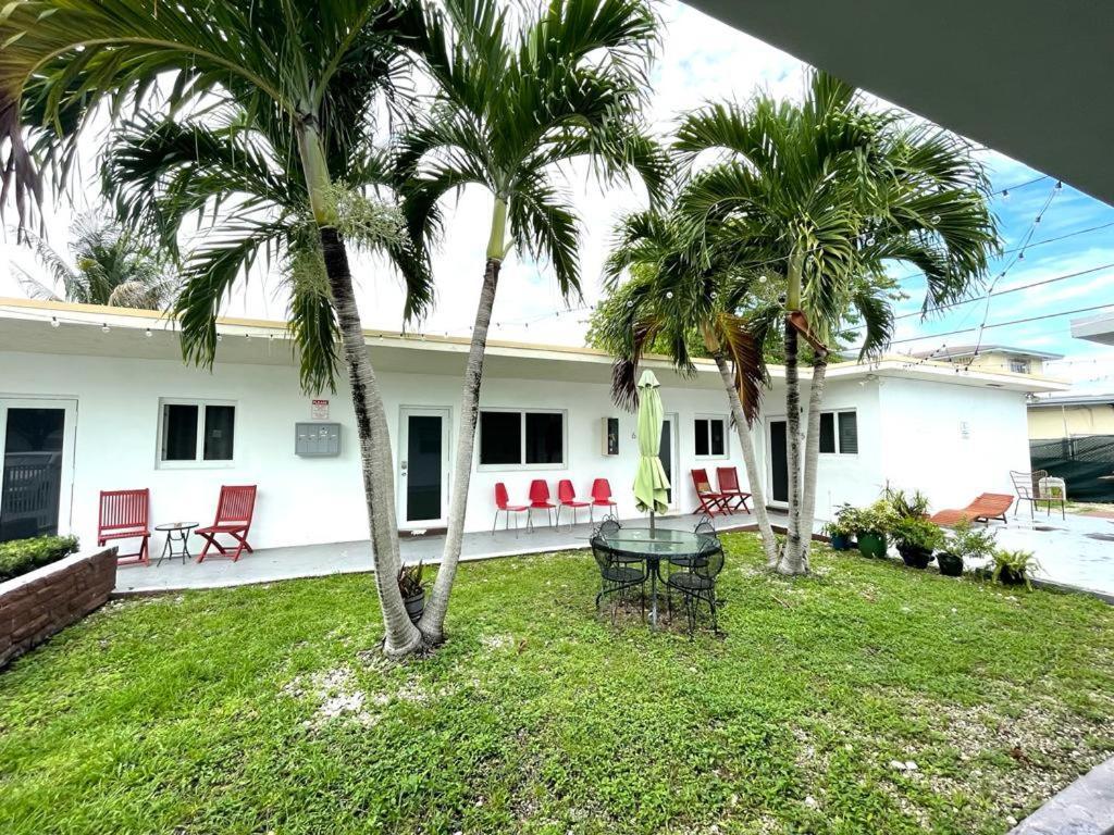 Private Studio Blocks From Coconut Grove Miami Extérieur photo
